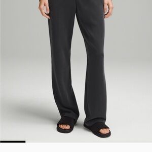 Softstreme High Rise Pant Regular